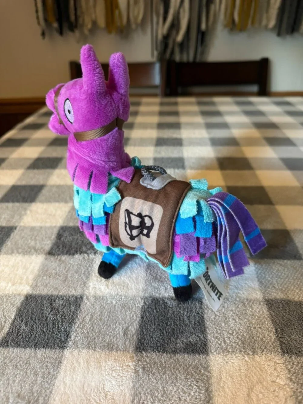Fortnite Loot Llama 8